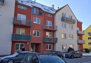 dům přední pohled
